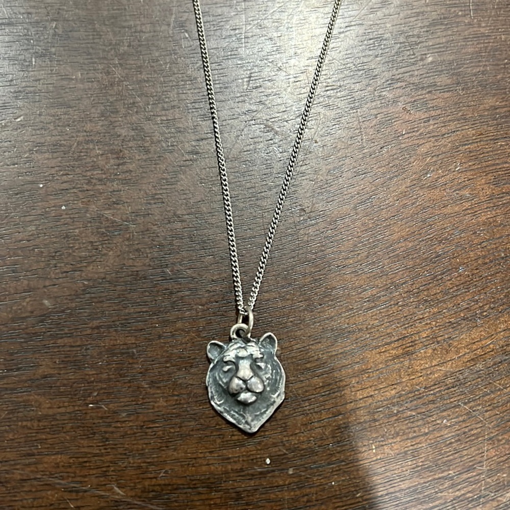 James Avery lion charm and chain